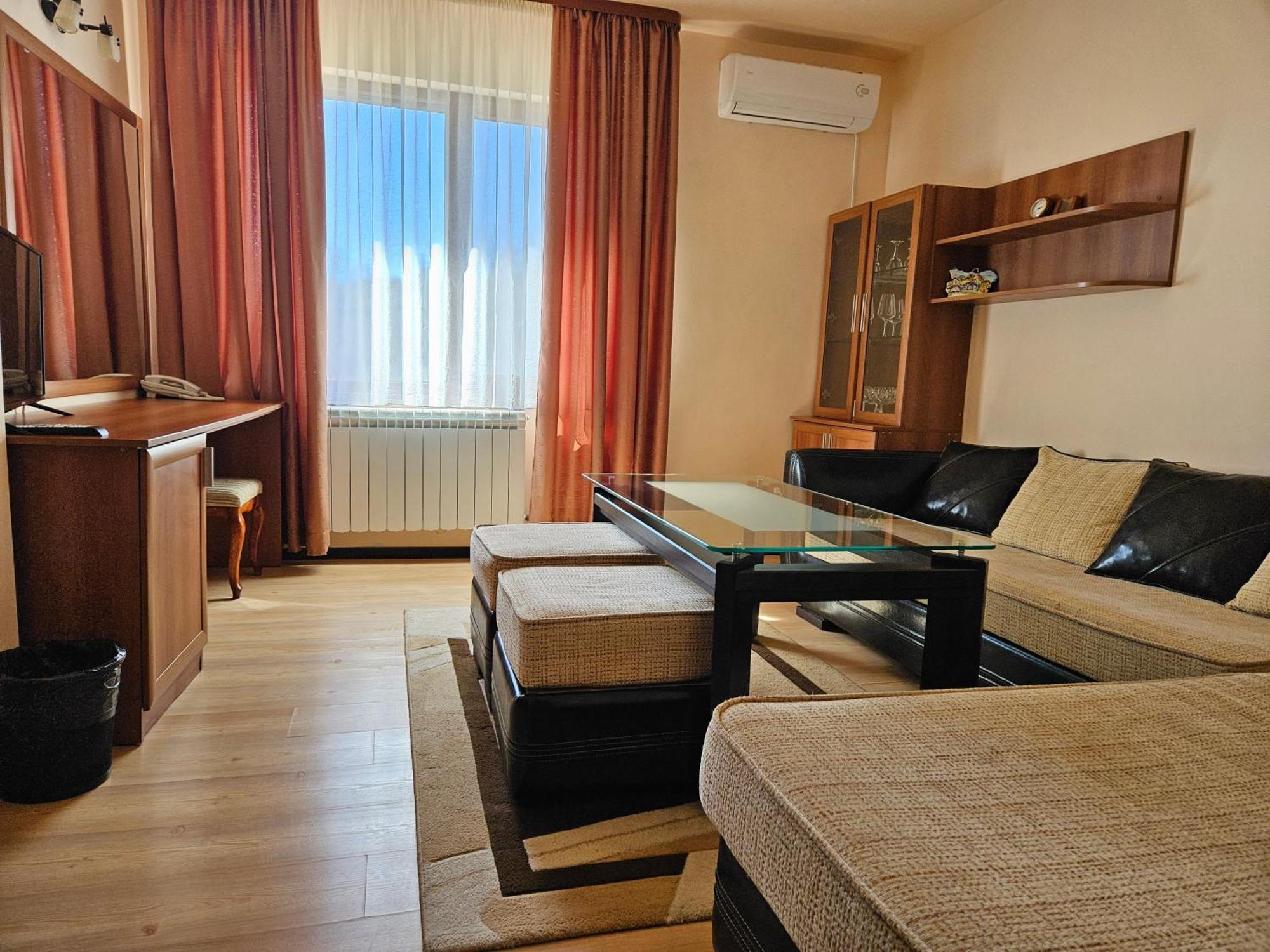 Panorama Family Hotel Zlatograd Exterior photo